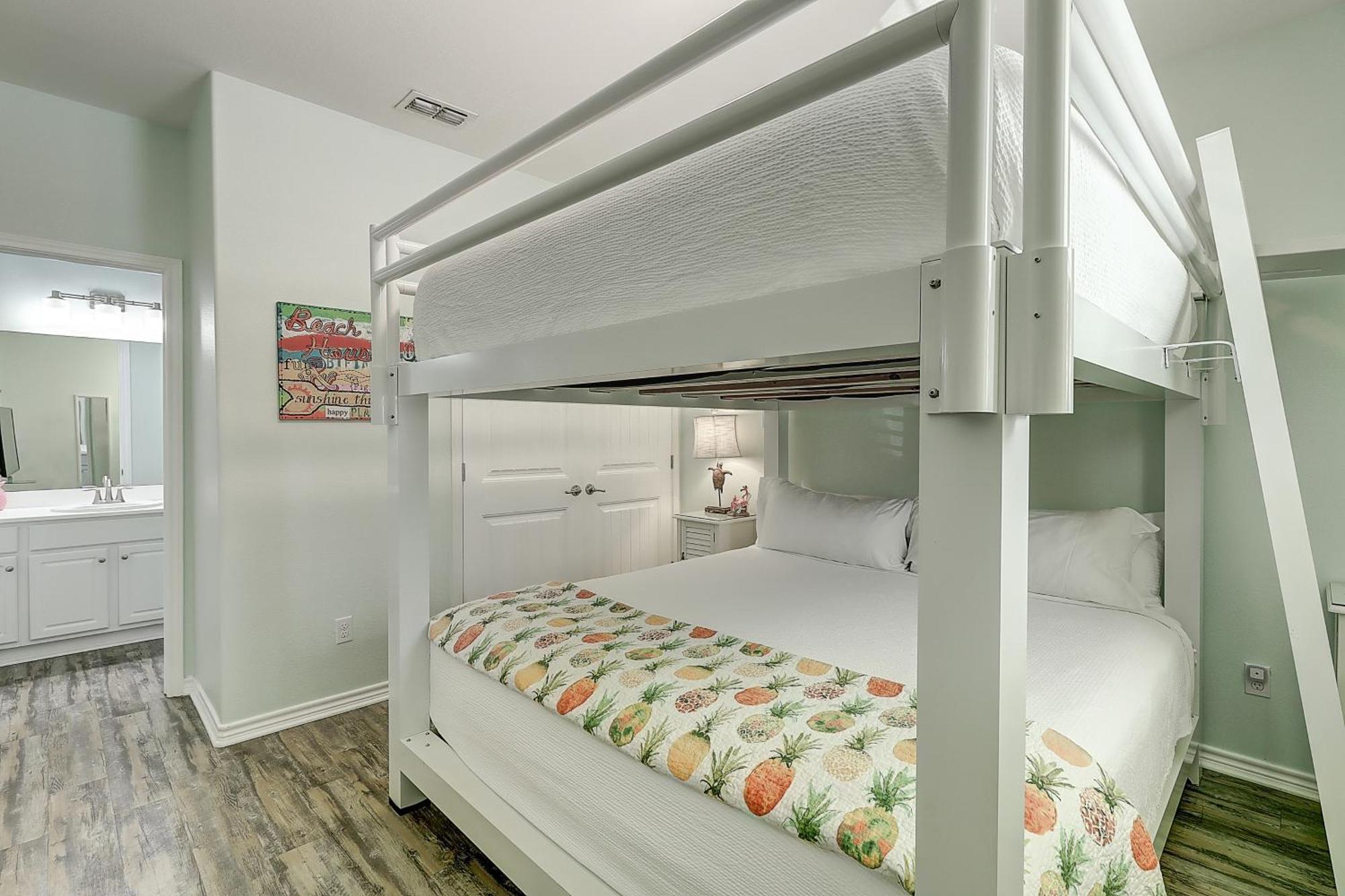 Nemo Cay Stay Corpus Christi Room photo